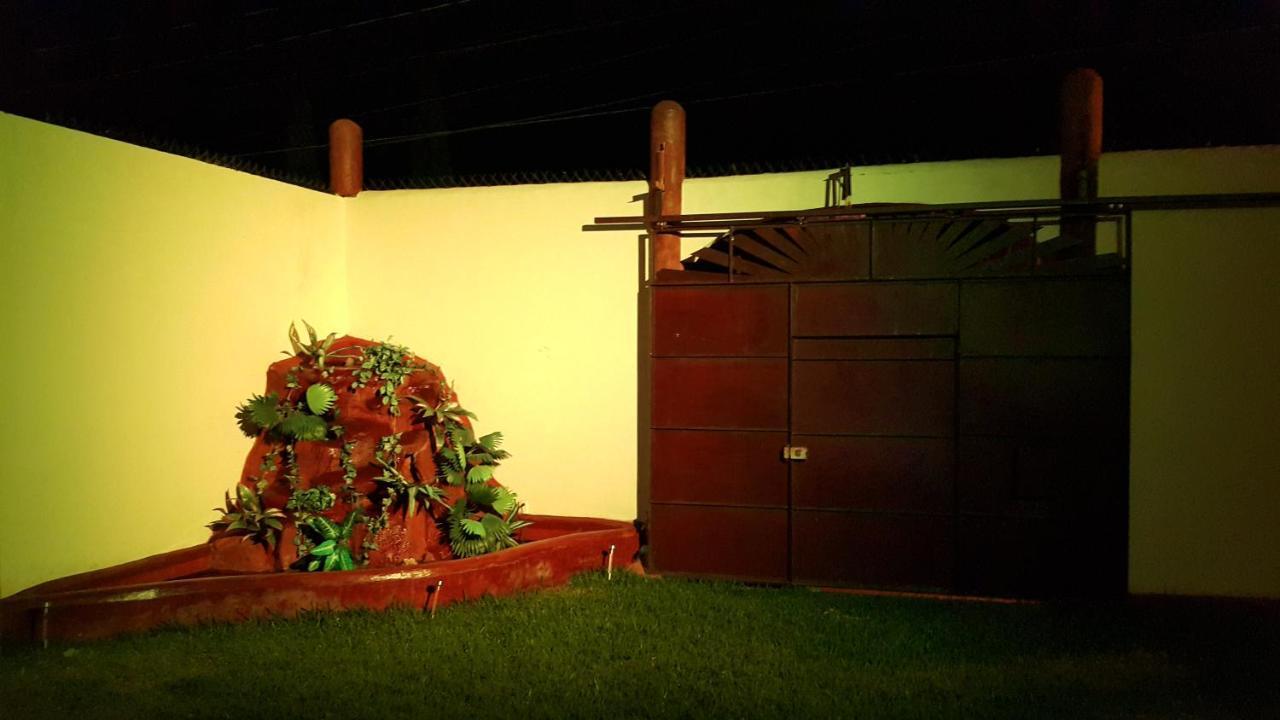 Villa Casa Privada Con Alberca Volada Cuernavaca Exterior foto